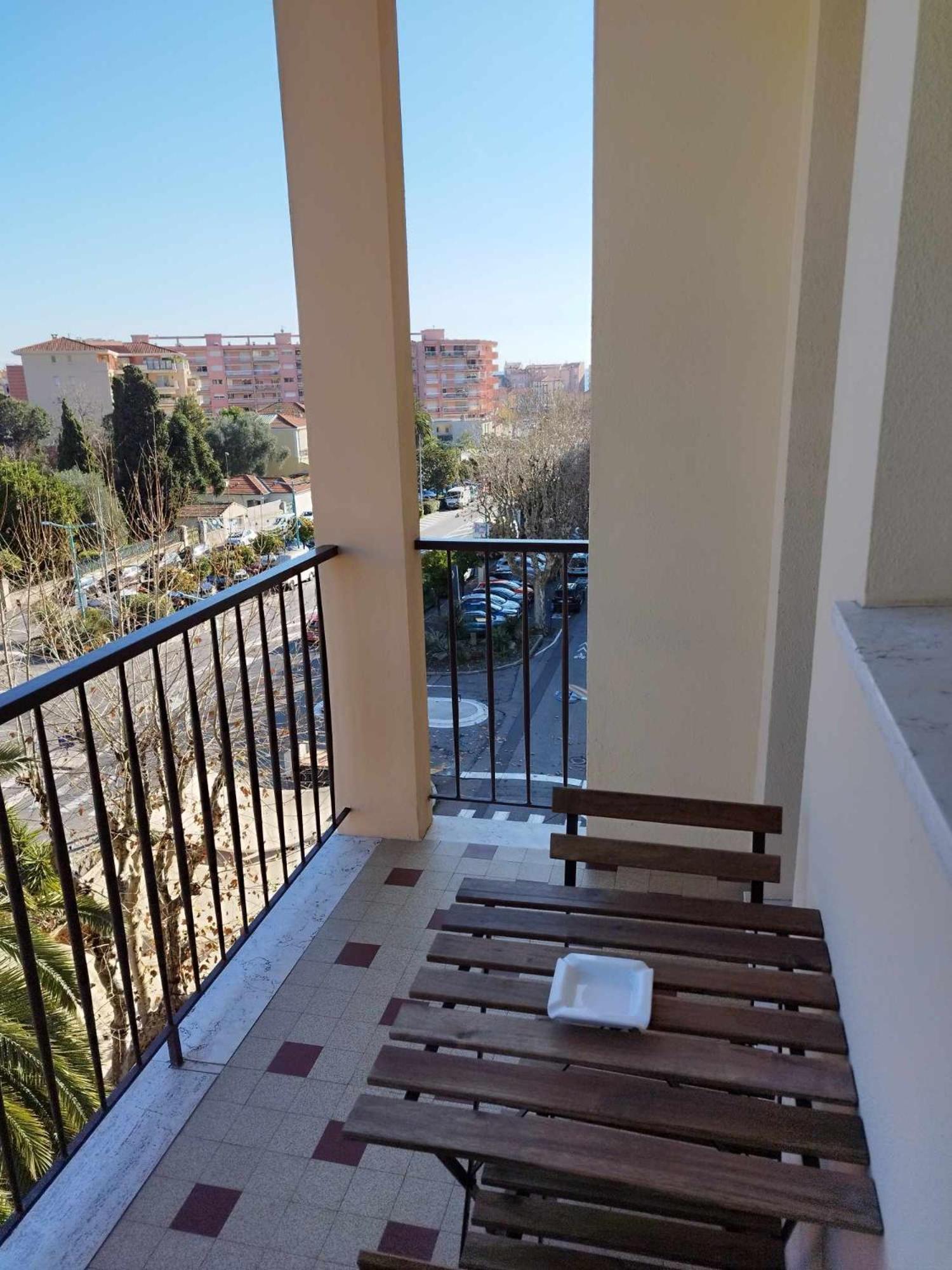 Appartement Moderne Refait A Neuf - 4 Couchages - Mentone Esterno foto